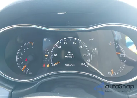 2019 Jeep Grand Cherokee Upland 4X2 from USA, damaged, VIN 1C4RJEAGXKC571803